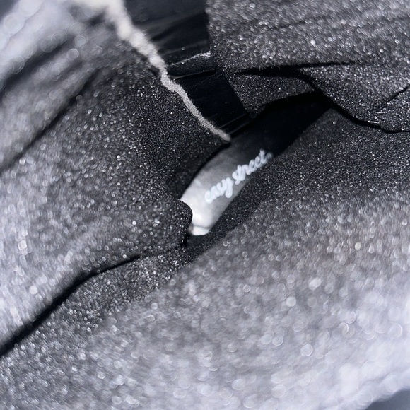 Easy Street Women’s ‘Jayda’ Style Wide Calf Scrunch Style Heeled Boots Size 7.5 - Picture 10 of 13